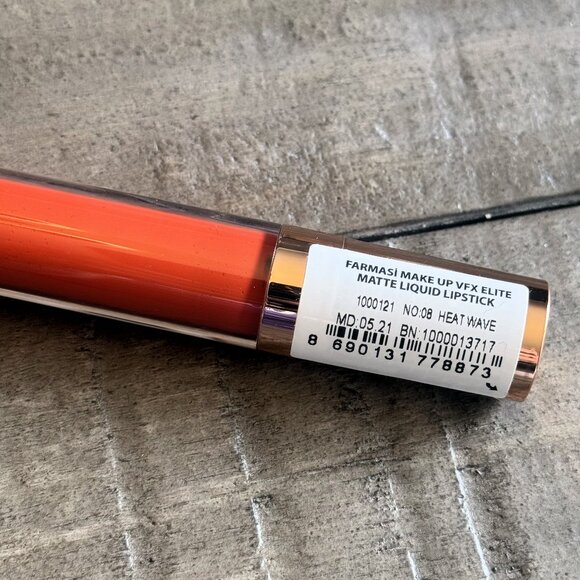 FARMASI VFX Elite Matte Liquid Lipstick #08 Heat Wave Long Lasting NWOB - Picture 2 of 4